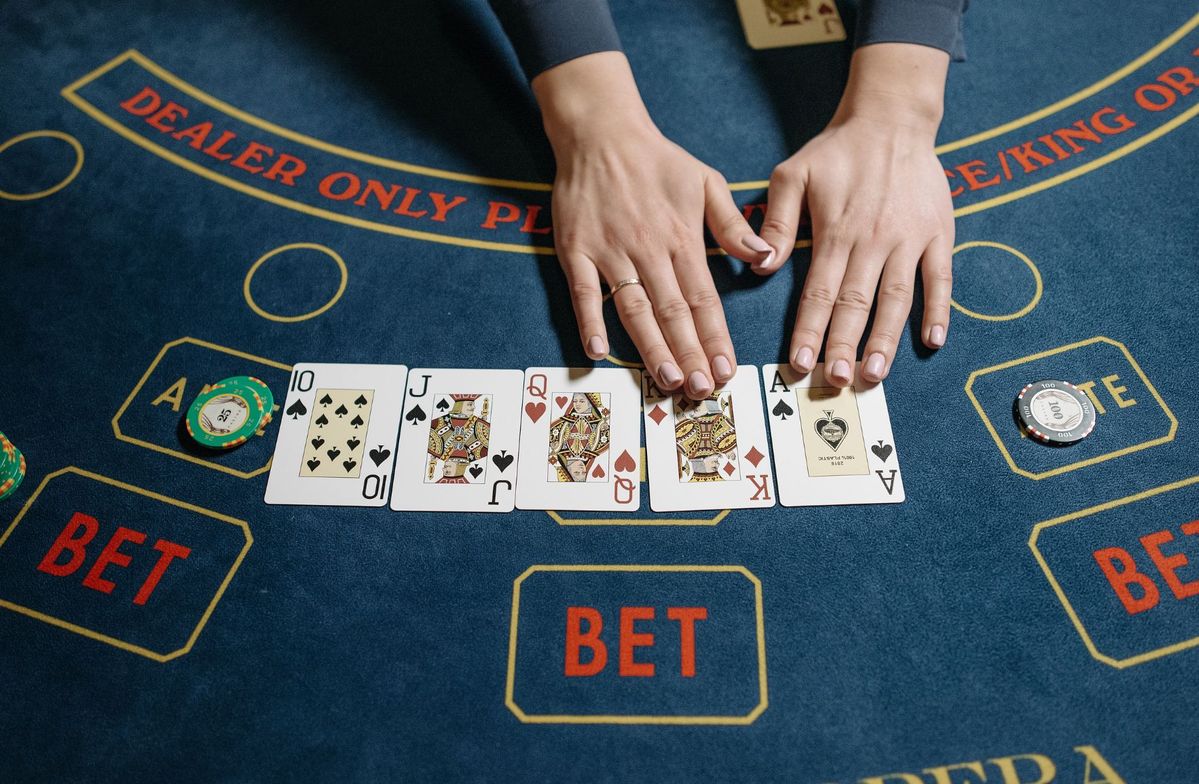 Wawe Poker Face Live Betting